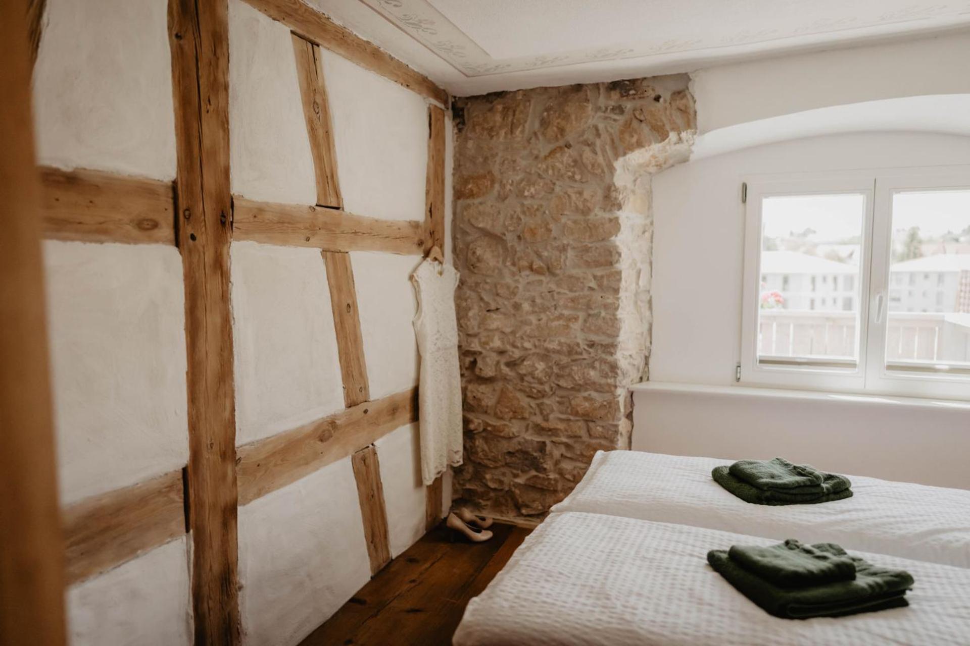 Wildkraeuter-Gasthof Linde Loeffingen Room photo