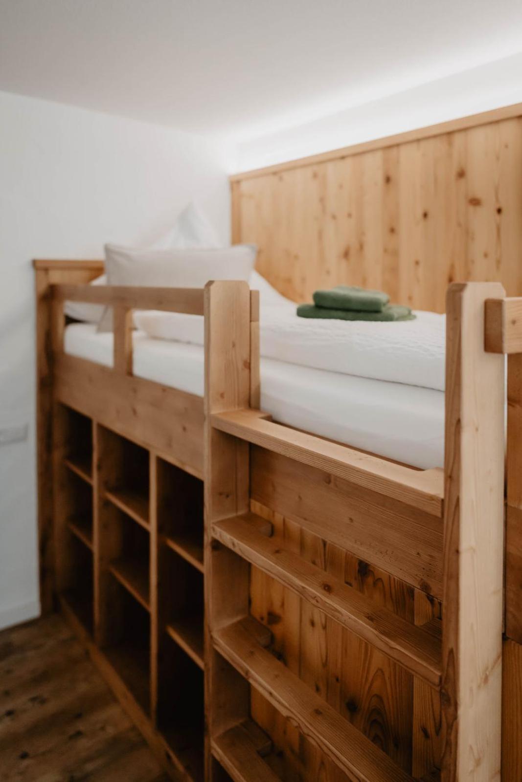 Wildkraeuter-Gasthof Linde Loeffingen Room photo