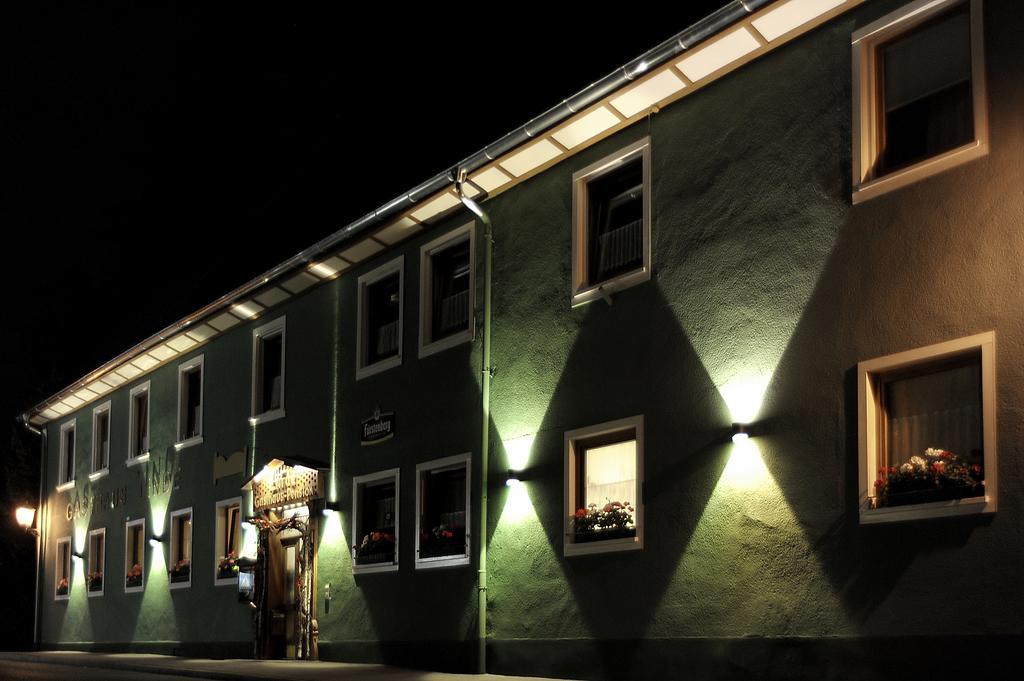 Wildkraeuter-Gasthof Linde Loeffingen Exterior photo