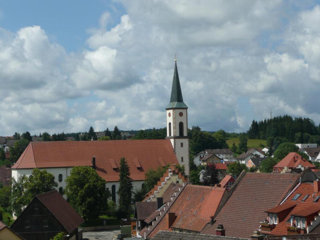 Wildkraeuter-Gasthof Linde Loeffingen Exterior photo